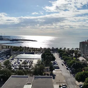https://apartamento-plaza-reina.1costadelsol.com