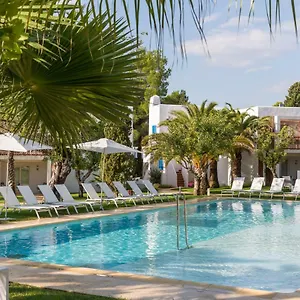 cala-llenya-resort-ibiza.ibizaislandhotels.net/